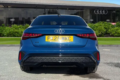 PK25MKC Audi A3 Black Edition 35 TFSI  150 PS S tronic Thumbnail #5