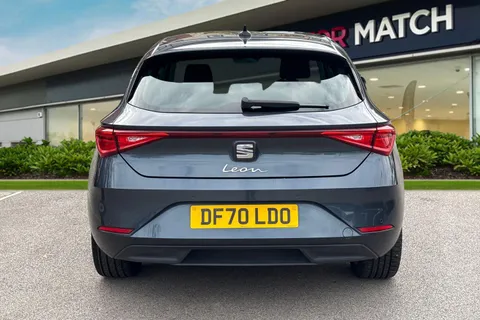 4 of 62 for SEAT LEON 1.0 TSI EVO SE Dynamic 5dr