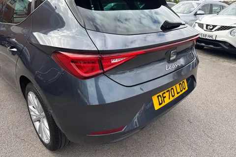 8 of 62 for SEAT LEON 1.0 TSI EVO SE Dynamic 5dr