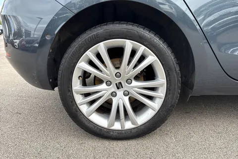 10 of 62 for SEAT LEON 1.0 TSI EVO SE Dynamic 5dr