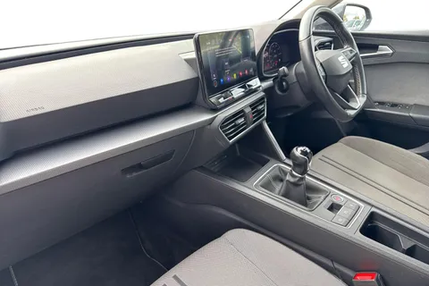 15 of 62 for SEAT LEON 1.0 TSI EVO SE Dynamic 5dr