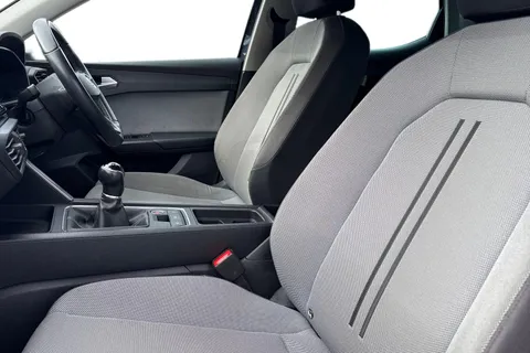 16 of 62 for SEAT LEON 1.0 TSI EVO SE Dynamic 5dr