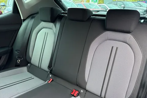 19 of 62 for SEAT LEON 1.0 TSI EVO SE Dynamic 5dr