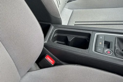 37 of 62 for SEAT LEON 1.0 TSI EVO SE Dynamic 5dr