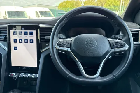 18 of 61 for VOLKSWAGEN AMAROK D/Cab Pick Up Style 2.0 TDI 205 4MOTION Auto