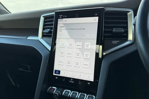 51 of 61 for VOLKSWAGEN AMAROK D/Cab Pick Up Style 2.0 TDI 205 4MOTION Auto