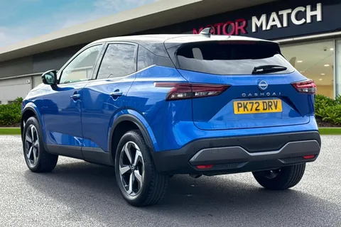 PK72DRV Nissan Qashqai 1.3 DIG-T MHEV N-Connecta Euro 6 (s/s) 5dr Thumbnail #3