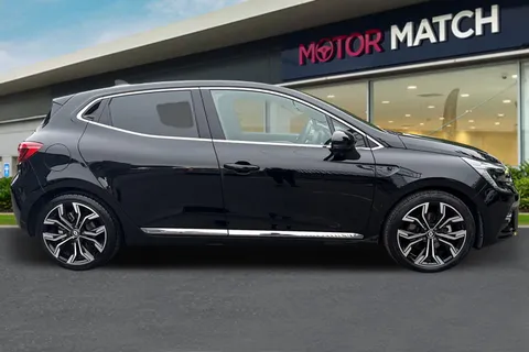 DT23LWH Renault Clio 1.6 E-TECH Techno Auto Euro 6 (s/s) 5dr Thumbnail #4