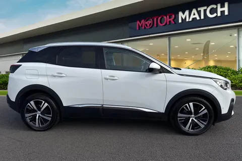 KX19VAP PEUGEOT 3008 1.5 BlueHDi Allure Euro 6 (s/s) 5dr Thumbnail #4