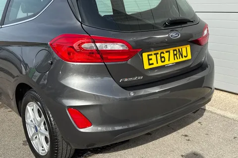 ET67RNJ Ford Fiesta 1.1 Ti-VCT Zetec Euro 6 (s/s) 3dr Thumbnail #8