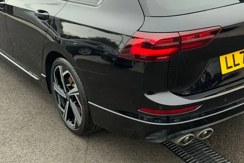 LL72SKU Volkswagen Golf 2.0 TSI R 4Motion 5dr DSG Thumbnail #8