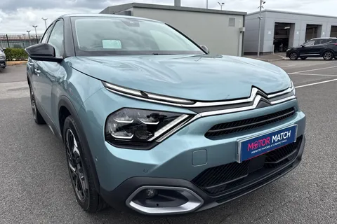 KM23ZFA Citroën C4 1.2 PureTech Shine Plus EAT8 Euro 6 (s/s) 5dr Thumbnail #10