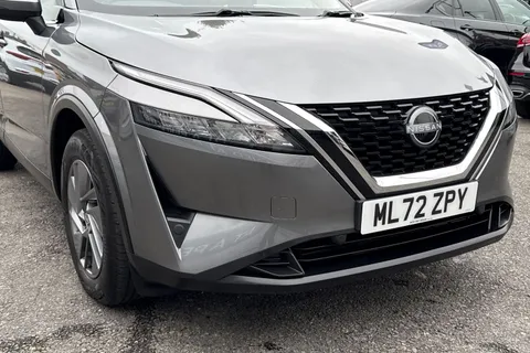 ML72ZPY Nissan Qashqai 1.3 DIG-T MHEV Acenta Premium Euro 6 (s/s) 5dr Thumbnail #9