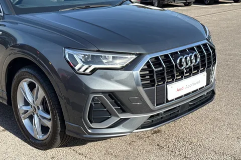 DG22BYS Audi Q3 S line 40 TFSI quattro 190 PS S tronic Thumbnail #9