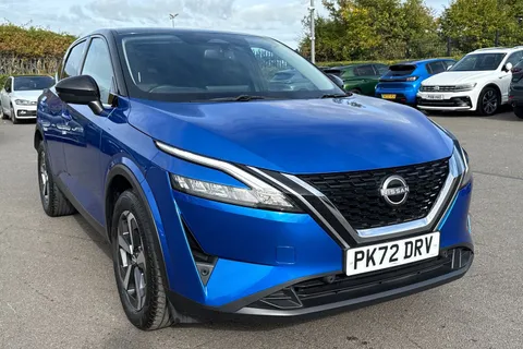 PK72DRV Nissan Qashqai 1.3 DIG-T MHEV N-Connecta Euro 6 (s/s) 5dr Thumbnail #9