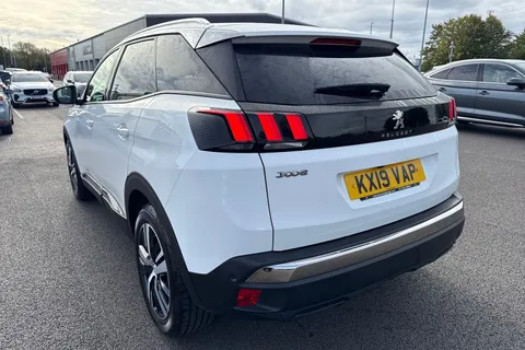 KX19VAP PEUGEOT 3008 1.5 BlueHDi Allure Euro 6 (s/s) 5dr Thumbnail #8