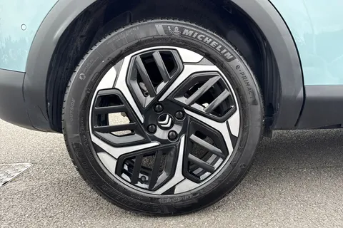 KM23ZFA Citroën C4 1.2 PureTech Shine Plus EAT8 Euro 6 (s/s) 5dr Thumbnail #12