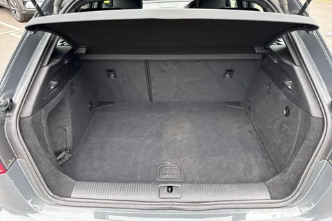 MV19ZTD Audi A3 1.0 TFSI 30 S line Sportback S Tronic Euro 6 (s/s) 5dr Thumbnail #10