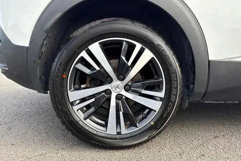 KX19VAP PEUGEOT 3008 1.5 BlueHDi Allure Euro 6 (s/s) 5dr Thumbnail #11