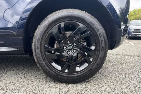 DK22WLR Land Rover Range Rover Evoque 2.0 D165 R-Dynamic FWD Euro 6 (s/s) 5dr Thumbnail #11