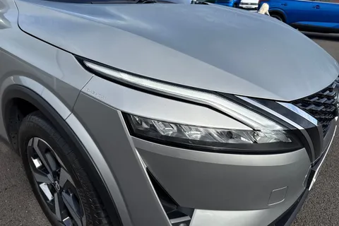 MM72USJ Nissan Qashqai 1.3 DIG-T MHEV N-Connecta Euro 6 (s/s) 5dr Thumbnail #26