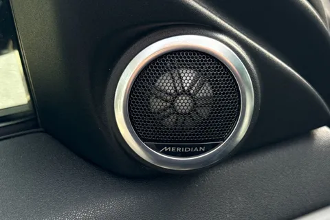 DX25OFZ Land Rover Range Rover Evoque 2.0 D200 Dynamic HSE 5dr Thumbnail #25