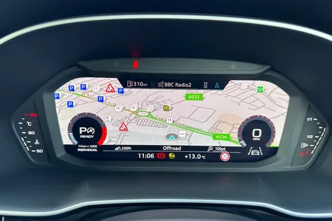 DA73YMJ Audi Q3 Black Edition 35 TFSI 150 PS S tronic Thumbnail #29