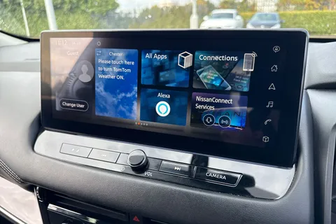 MM72USJ Nissan Qashqai 1.3 DIG-T MHEV N-Connecta Euro 6 (s/s) 5dr Thumbnail #53