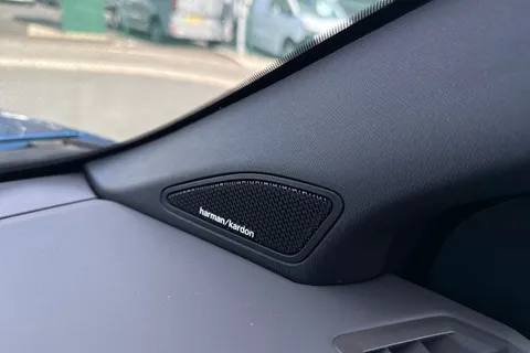 43 of 61 for VOLKSWAGEN AMAROK D/Cab Pick Up Style 2.0 TDI 205 4MOTION Auto