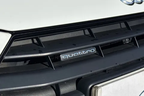 27 of 46 for AUDI TT 2.0T FSI Quattro Black Edition 2dr S Tronic