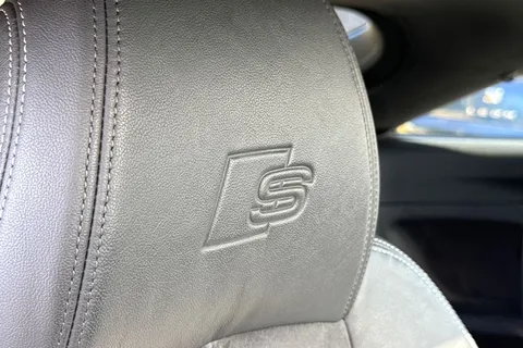 32 of 46 for AUDI TT 2.0T FSI Quattro Black Edition 2dr S Tronic