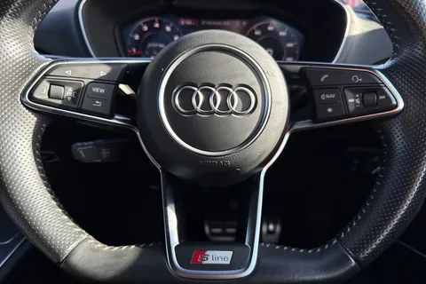 39 of 46 for AUDI TT 2.0T FSI Quattro Black Edition 2dr S Tronic