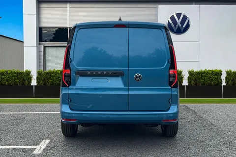 DH25FZO Volkswagen Caddy 2.0 TDI 102PS Commerce Pro Van [Tech Pack] Thumbnail #5
