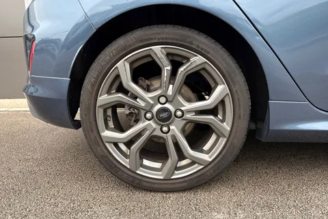 ME19LGO Ford Fiesta 1.0T EcoBoost ST-Line Euro 6 (s/s) 5dr Thumbnail #10