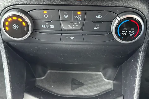 PF23AOX Ford Fiesta 1.0T EcoBoost Titanium Euro 6 (s/s) 5dr Thumbnail #23