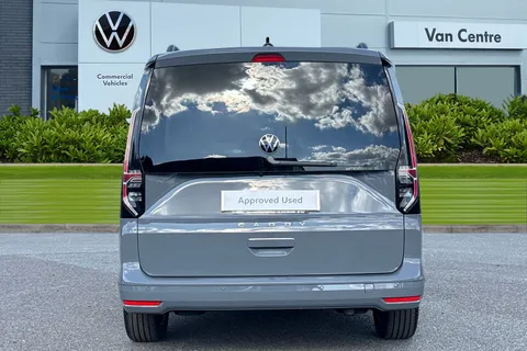 DG74EYH Volkswagen Caddy Maxi 2.0 TDI 122 Life 5dr DSG Thumbnail #5