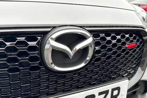 YS73SZR Mazda Mazda2 1.5 e-Skyactiv G MHEV Homura Aka 5dr Thumbnail #26