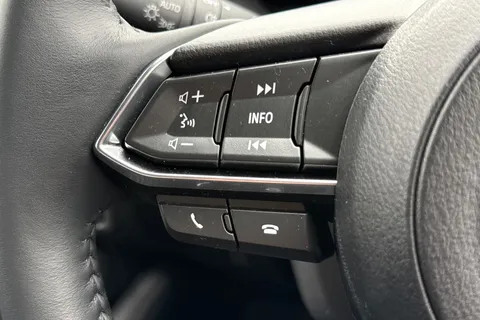 YS73SZR Mazda Mazda2 1.5 e-Skyactiv G MHEV Homura Aka 5dr Thumbnail #39