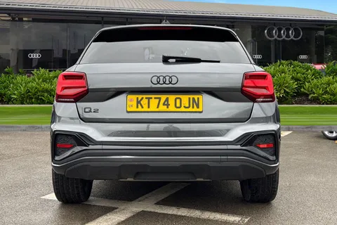KT74OJN Audi Q2 Black Edition 35 TFSI  150 PS S tronic Thumbnail #5