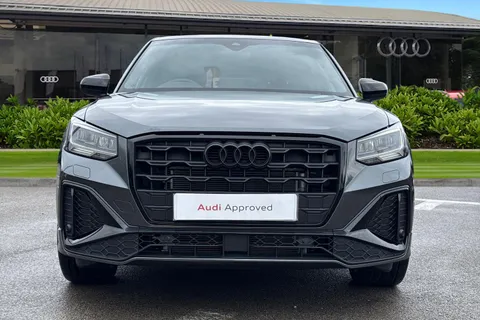 KT74OJN Audi Q2 Black Edition 35 TFSI  150 PS S tronic Thumbnail #6