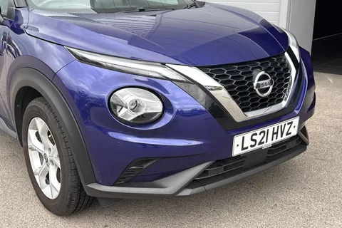 LS21HVZ Nissan Juke 1.0 DIG-T N-Connecta DCT Auto Euro 6 (s/s) 5dr Thumbnail #9