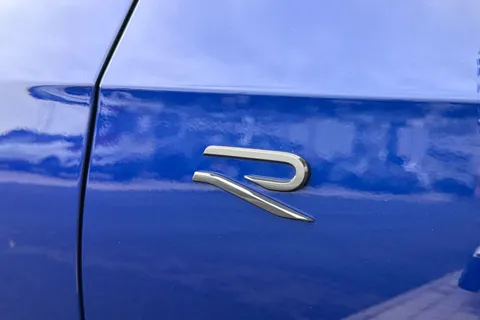 MK25AYW Volkswagen Golf 2.0 TSI 333 R Black Edition 4Motion 5dr DSG Thumbnail #29