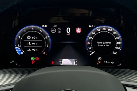 MK25AYW Volkswagen Golf 2.0 TSI 333 R Black Edition 4Motion 5dr DSG Thumbnail #47