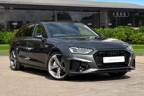 LB74UCA Audi A4 Avant Avant Black Edition 40 TFSI  204 PS S tronic Thumbnail #2