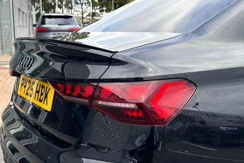 PY25HBK Audi S3 Vorsprung TFSI 333 PS S tronic Thumbnail #8