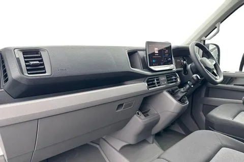 CX25LKL Volkswagen Crafter 2.0 TDI 140PS Commerce Plus High Roof Van Thumbnail #15