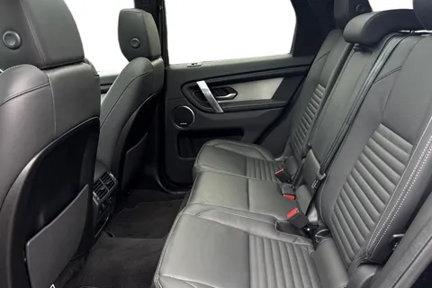 KN24LYW Land Rover Discovery Sport 2.0 D200 MHEV Dynamic HSE SUV 5dr Diesel Auto 4WD Euro 6 (s/s) (204 ps) Thumbnail #5