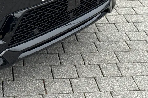 KN24LYW Land Rover Discovery Sport 2.0 D200 MHEV Dynamic HSE SUV 5dr Diesel Auto 4WD Euro 6 (s/s) (204 ps) Thumbnail #33