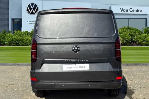 PN75NBY Volkswagen Transporter T32 Panel Van Commerce Pro SWB 170 PS 2.0 TDI 8sp Automatic Thumbnail #8