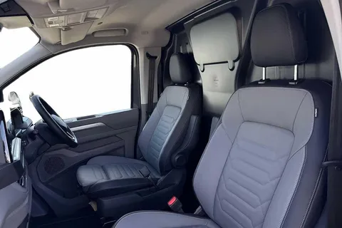 PN75NBY Volkswagen Transporter T32 Panel Van Commerce Pro SWB 170 PS 2.0 TDI 8sp Automatic Thumbnail #11